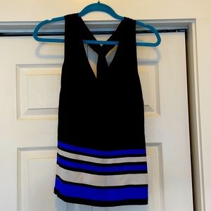 Banana republic size 4 adorable cross back tank